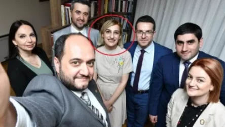 Լուսինե Առաքելյանը, երեխան ձեռքում, անգործ է մնացել մինչ օրս.  Սոֆյա Հովսեփյան