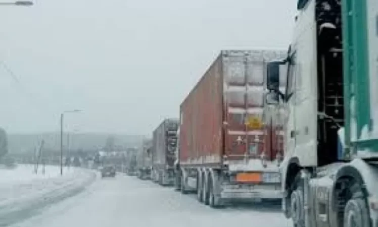 Ստեփանծմինդա-Լարս ավտոճանապարհը փակ է տրանսպորտային բոլոր միջոցների համար