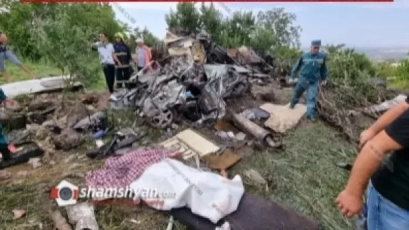 Քիչ առաջ խոշոր վթար է տեղի ունեցել Արագածոտնի մարզում․ կա 3 զոհ