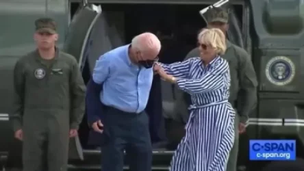 ՏԵՍԱՆՅՈՒԹ․ Հրապարակվել է Բայդենի «պայքարը» բաճկոնի ու ակնոցի դեմ