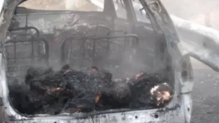 «Toyota»-ն բախվել է ճամփեզրի արգելապատնեշին և հրդեհվել, ինչի հետևանքով վարորդը և 2 ուղևորներն այրվել են. ԱԻՆ