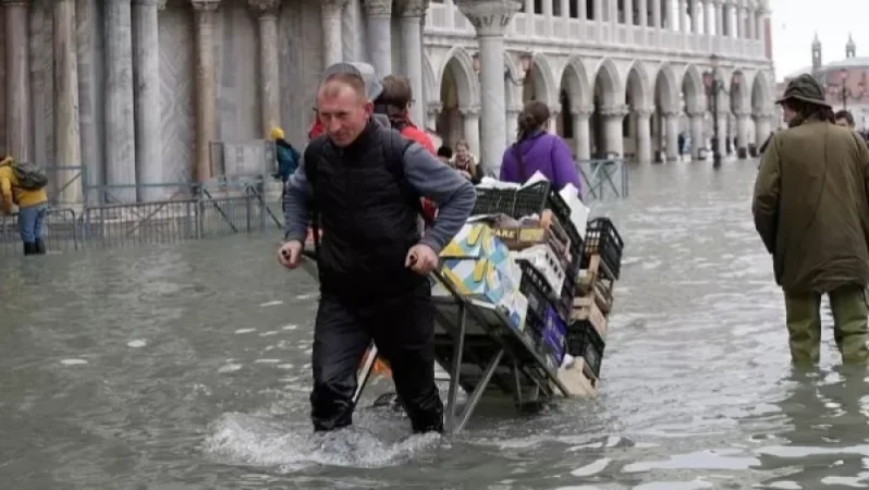 Վենետիկի իշխանությունները տեղեկացրել են ջրի նոր մակարդակի մասին