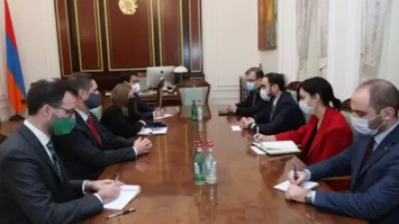 Տիգրան Ավինյանն ընդունել է  Հայաստանում ԱՄՆ դեսպան Լին Թրեյսիին