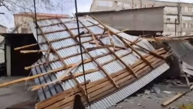 Ինչ վնաս է հասցրել քամին՝ Երևանում և մարզերում