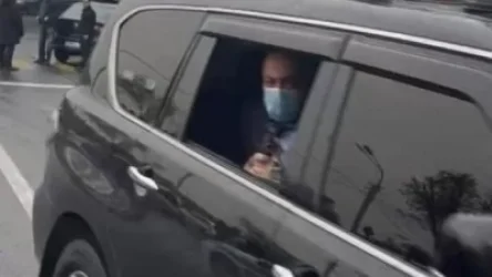 Ռազմաճակատը խառնե՞լ եք, էդ ո՞ւմ վրա եք զենք քաշում․ Աբրահամյանը՝ Փաշինյանի թիկնապահներին