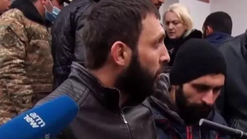 «Կապվել եմ Ղափանի բրիգադ՝ ասելով շրջափակում ա, վիրավոր զոհ ունեմ կողքս՝ օգնություն չեն ուղարկել». պատերազմի մասնակից