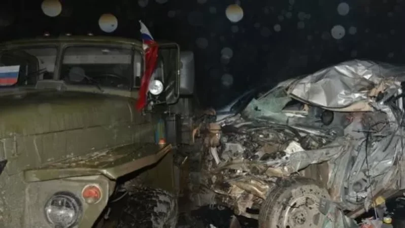 Ստեփանակերտ-Ասկերան ավտոճանապարհին «Սուզուկի» մակնիշի ավտոմեքենան բախվել է ՌԴ խաղաղապահ զորակազմին պատկանող մեքենայի. կա 2 զոհ