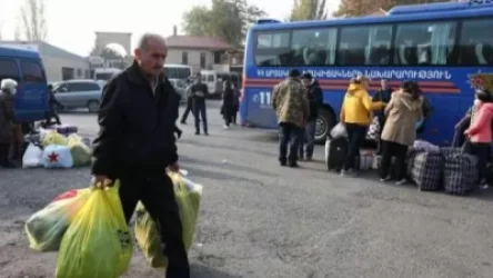 Հայաստանից մեկ օրում Ստեփանակերտ է տեղափոխվել 481 փախստական