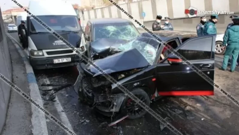 Երևանի Հերացու թունելի սկզբնամասում բախվել են Honda-ն, Lada-ն ու Ford Transit-ը. կան զոհեր և վիրավորներ․ Shamshyan