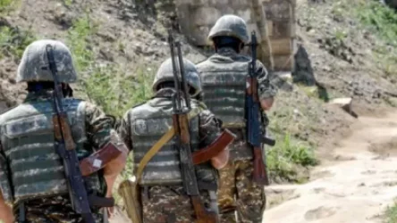 Մի խումբ զինծառայողներ հետմահու պարգևատրվել են մեդալներով և շքանշաններով