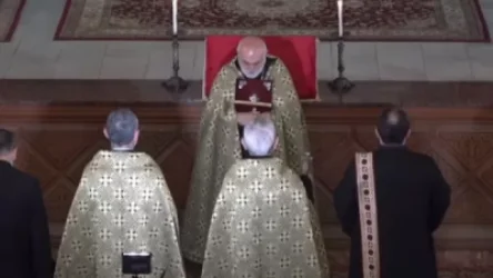 Հոգեհանգստյան կարգ է անցկացվում բոլոր եկեղեցիներում` անմեղ զոհերի հոգիների համար