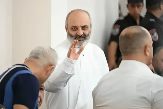 Բագրատ արքեպիսկոպոս Գալստանյանի նամակը «Երևան-Կենտրոն» ՔԿՀ-ից