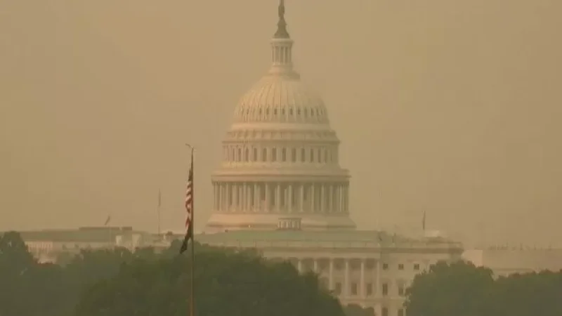 PHOTOS: Smoke from Canadian Wildfires Reaches Washington