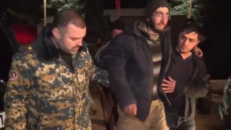 70 օր անհայտության մեջ մնացած և Հայրենիք վերադարձած զինծառայողները առայժմ կմնան բժիշկների հսկողության տակ