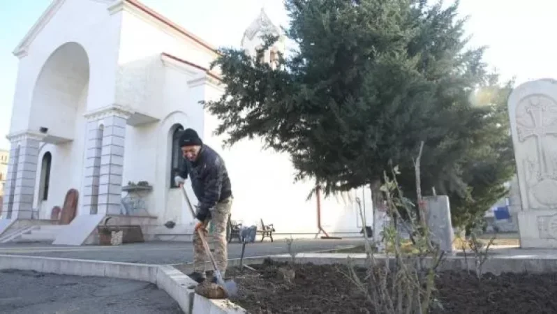 Ստեփանակերտում կատարվում են կանաչ գոտու վերականգնման աշխատանքներ