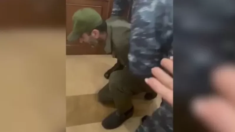 Շուռնուխի ղեկավարի եղբորը ծնկաչոք բերման ենթարկելու դեպքի փաստով քրգործ է հարուցվել