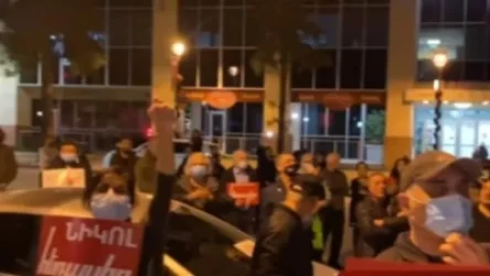 ՏԵՍԱՆՅՈՒԹ. Փաշինյանի հրաժարականի պահանջով բողոքի ակցիա՝ Լոս Անջելեսի Բրբանք քաղաքում