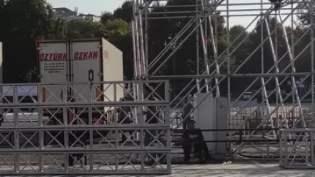 Ինչպես են թուրքական բեռնատարները հասել հրապարակ․ «գունագեղ» միջոցառման կազմակերպչի պարզաբանումը