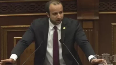 Մենք ստիպված կլինենք ինքներս պաշտպանել մեր կողմից ընտրված պատգամավորներին և իշխանությանը. պատգամավորը՝ իրեն ուղղված նամակների մասին