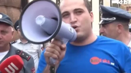 ՏԵՍԱՆՅՈՒԹ. Բողոքի ակցիա` նախագահ Արմեն Սարգսյանի դեմ