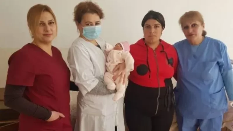 Ծնվել է շուշեցի ընտանիքի 3-րդ զավակը. հայրը զոհվել է պատերազմում