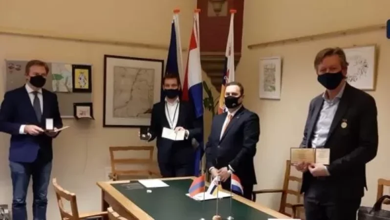 Նիդեռլանդների խորհրդարանի պատգամավորներին հանձնվեցին Հայաստանի Ազգային ժողովի պարգևները