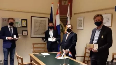 Նիդեռլանդների խորհրդարանի պատգամավորներին հանձնվեցին Հայաստանի Ազգային ժողովի պարգևները