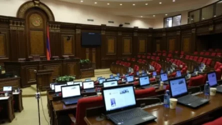 Գողություն ԱԺ-ում. դիմել են ոստիկանություն. «Հրապարակ»