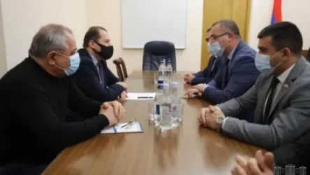 Քննարկվել են Արցախի քաղաքացիների վարկային բեռի թեթևացմանն ուղղված հարցեր