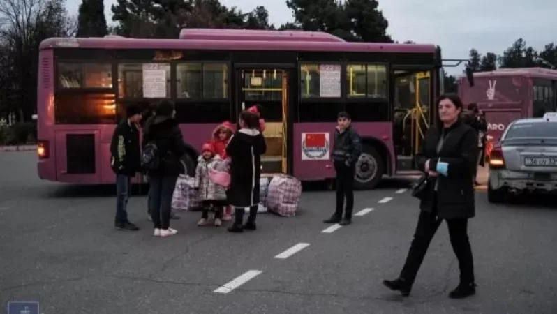 Երևանից Ստեփանակերտ անվճար տեղափոխող ավտոբուսներն առաջիկայում ևս կշարունակեն գործել