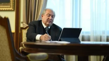 Նախագահը ստորագրել է Արսեն Թորոսյանին առողջապահության նախարարի պաշտոնից ազատելու մասին հրամանագիրը