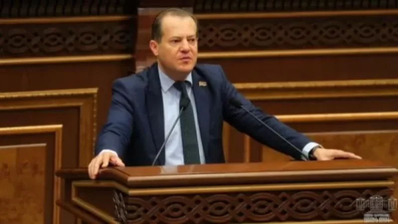 Covid19-ի դեմ պայքարում իրականացված աշխատանքներն ուսումնասիրող հանձնաժողովը սկսում է գործունեությունը. Արկադի Խաչատրյան