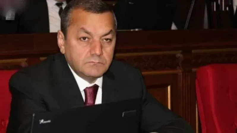 Հերթական էլիտար հարսանիքը․ քավորը Ծառուկյանի որդին է եղել․ «Հրապարակ»