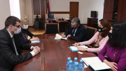 Կարևորագույն խնդիրը երեխաների աղքատությունն է. նախարարը՝ ՅՈՒՆԻՍԵՖ-ի ներկայացուցչին