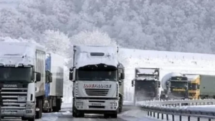 Լարսը փակ է. ռուսական կողմում 820 բեռնատար կա կուտակված