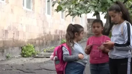 «Մեկ շաբաթ է՝ երեխաները չեն կարողանում դպրոց գնալ». ի՞նչ իրավիճակ է Ալավերդիի Մադան թաղամասում