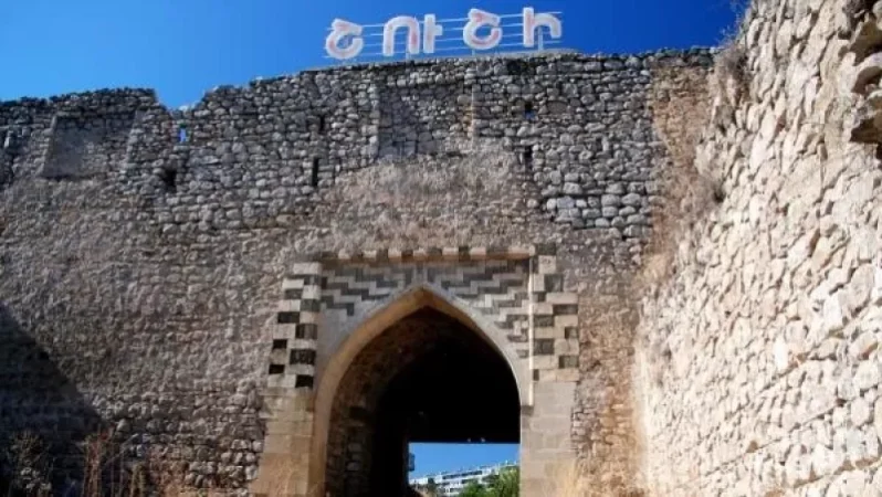 Ով է նոյեմբերի 3-ին հրամայել Քարինտակի զորքերին դուրս գալ. Մանրամասներ՝ Շուշիի հանձնման գործընթացից