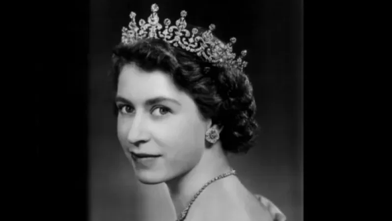 Եղիսաբեթ 2–րդի և արքայական ընտանիքի ամենատարածված լուսանկարների հեղինակը մեր հայրենակիցն է․ պատմաբան