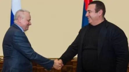 Ծառուկյանը ՌԴ դեսպանի հետ քննարկել է գերիների վերադարձին և ՀՀ ներքաղաքական օրակարգին առնչվող հարցեր