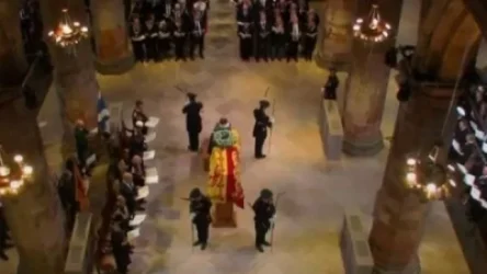 ՏԵՍԱՆՅՈՒԹ. Էդինբուրգյան տաճարում տեղի է ունենում Եղիսաբեթ II-ի հիշատակի արարողություն