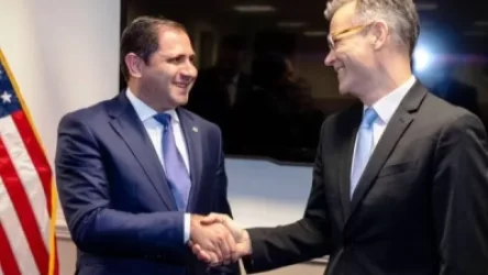 Պապիկյանը զրուցել է Քոլին Քահլի հետ