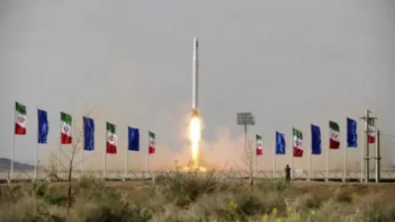 Իրանը փորձարկում է իր նոր հրթիռը