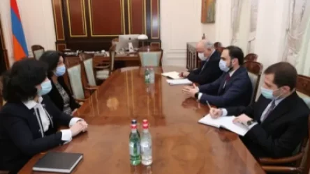 Ավինյանը ընդունել է «Վեոլիա»-ի՝ Հայաստանի հարցերով տնօրենին. Քննարկել են ջրի սակագնի հարցը