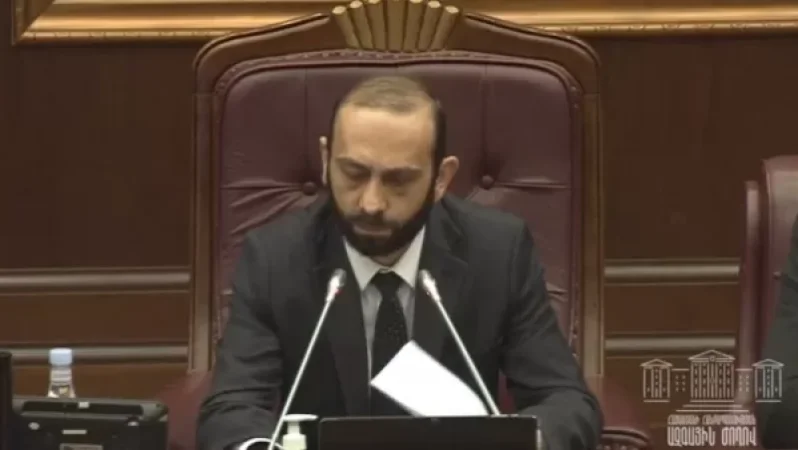 Live: Nikol Pashinyan and Ministers Answer Questions from MPs