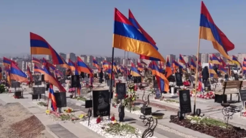 Ազատագրումը սկսվում է Եռաբլուրից․ զոհվածների ծնողները կոչ են անում գալ ու կանգնել իրենց կողքին