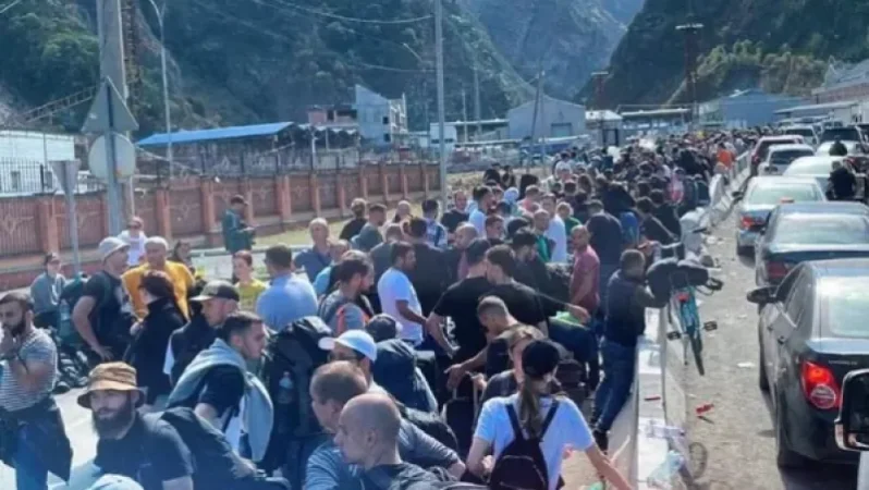 ՌԴ քաղաքացիների մուտքը Վրաստան ավելացել է, իսկ ելքը՝ նվազել. ՆԳՆ