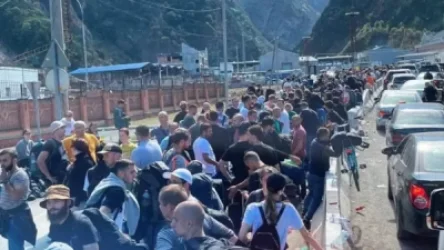 ՌԴ քաղաքացիների մուտքը Վրաստան ավելացել է, իսկ ելքը՝ նվազել. ՆԳՆ