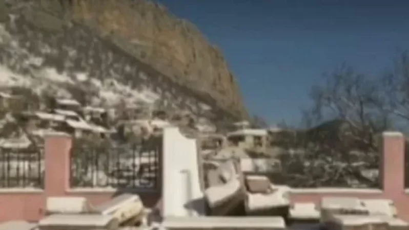 Photo: Azerbaijani Vandalism Reaches Memorial for Heroes of the Great Patriotic War