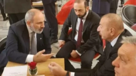 ԼՈՒՍԱՆԿԱՐՆԵՐ. Փաշինյանի ու Ալիևի տետ-ա-տետ քննարկումը