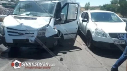 Արծվի թևերի մոտ բախվել են Mercedes-ը, Nissan-ը, Opel Astra-ն ու Ford-ը